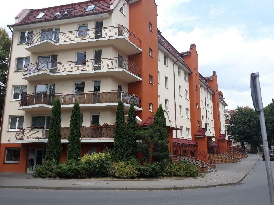 Apartament Park スウプスク エクステリア 写真